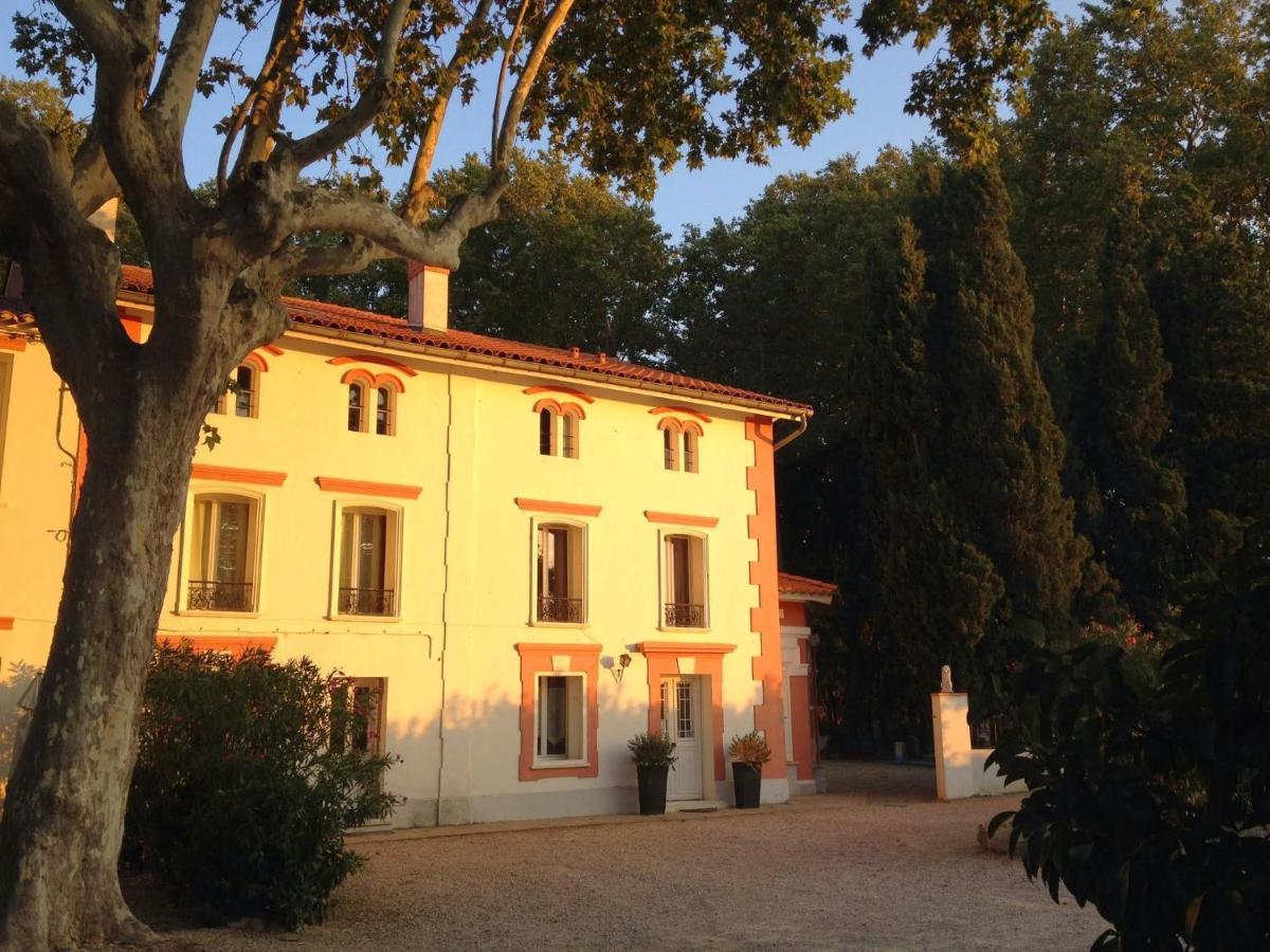 Gites Du Castell De Bles Saint-Génis 外观 照片